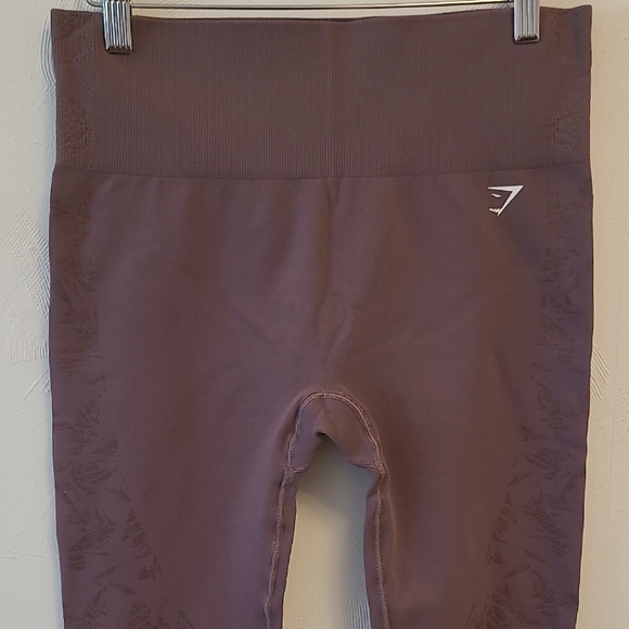 Gymshark Women's Mauve Leggings - Picture 3 of 11